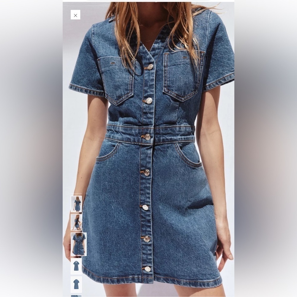 ZARA MINI DENIM SHORT SLEEVE DRESS Size Medium
$